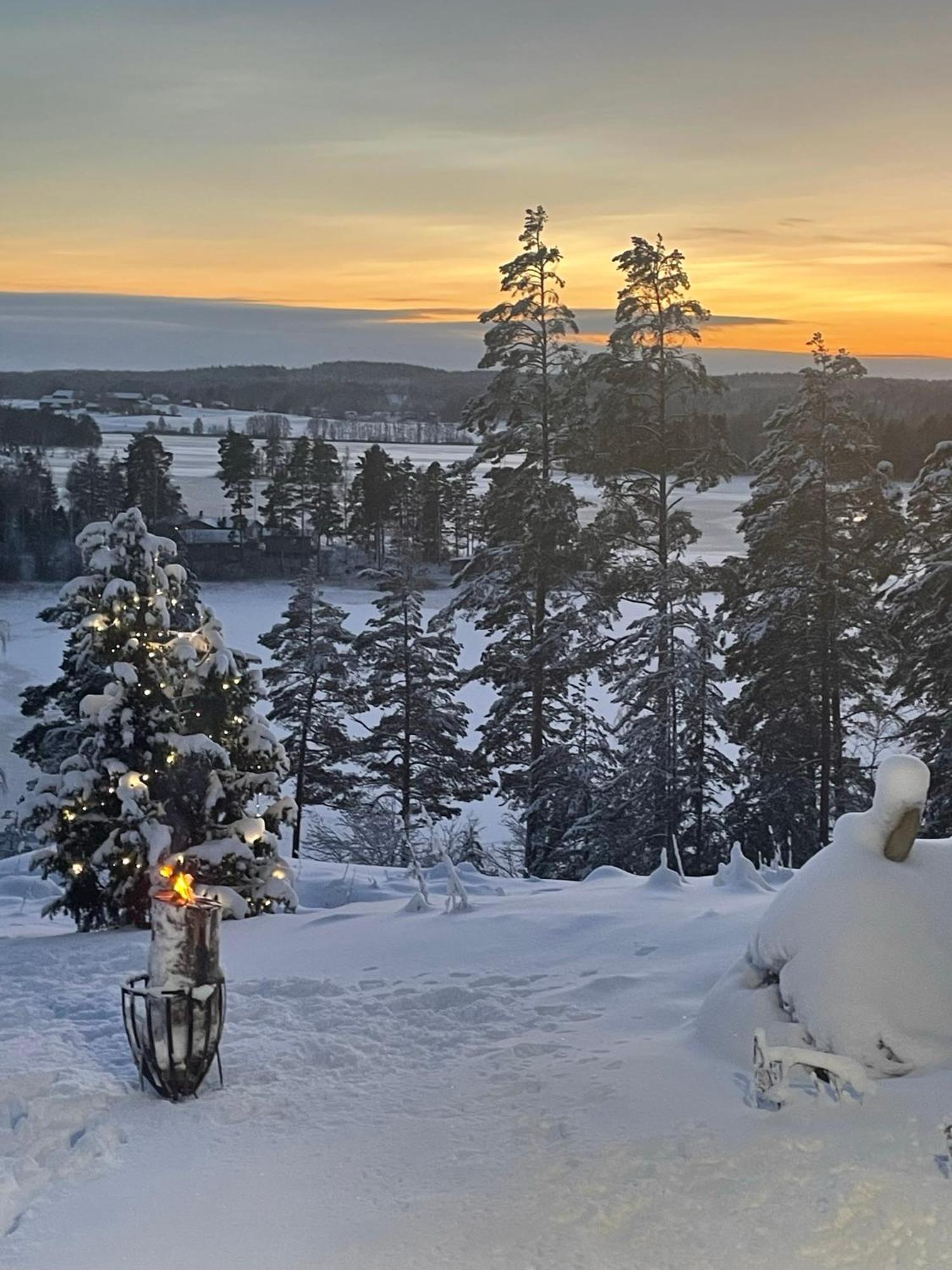 Lundby Villa Finspång Buitenkant foto